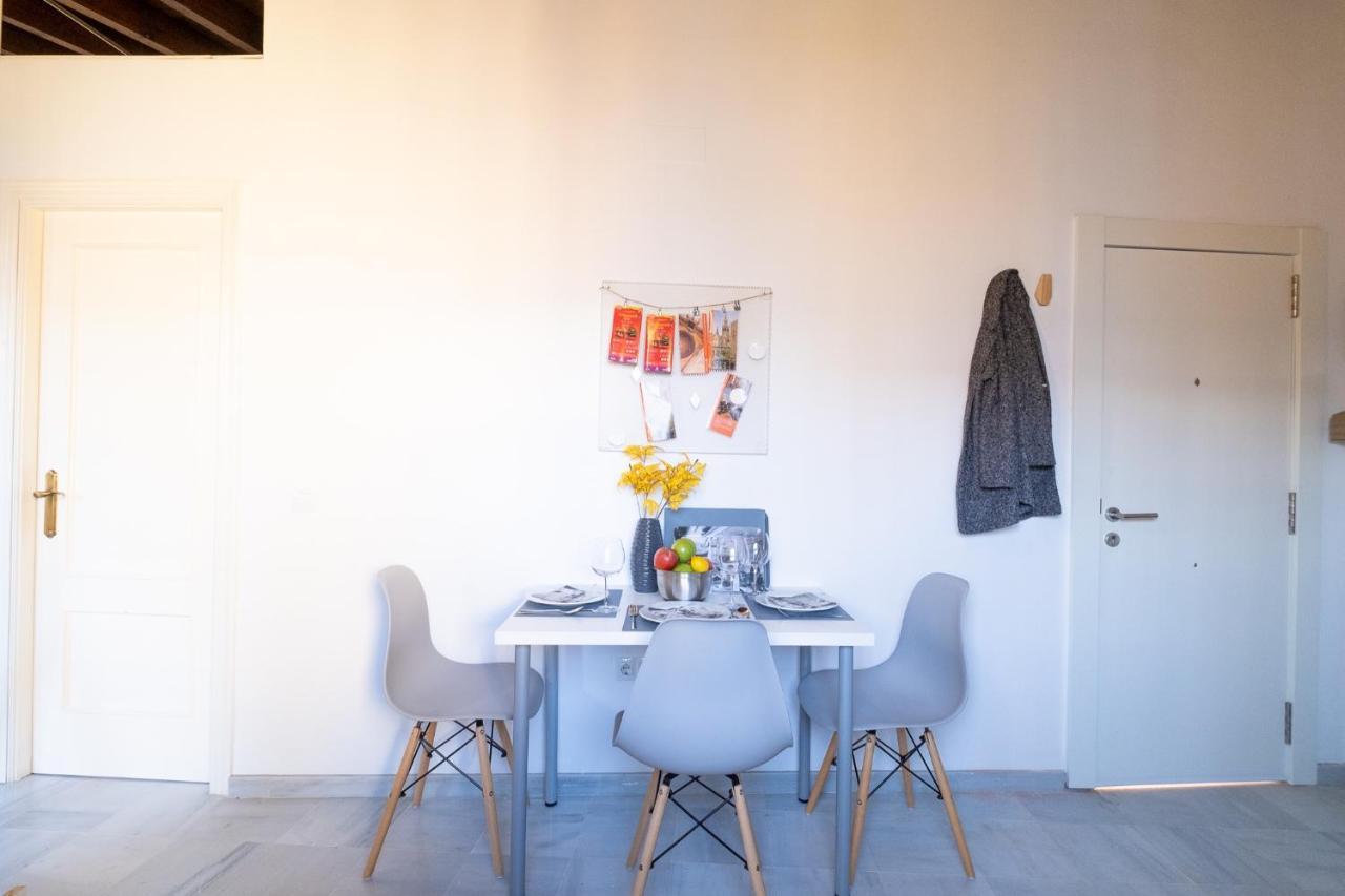 Apartament Triana Penthouse Sewilla Zewnętrze zdjęcie