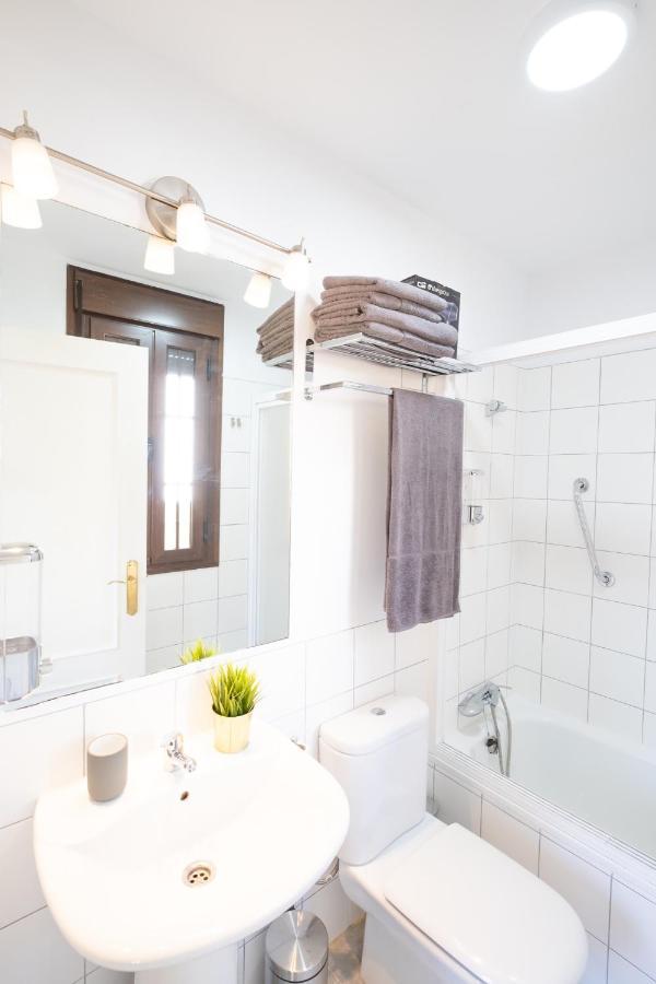 Apartament Triana Penthouse Sewilla Zewnętrze zdjęcie