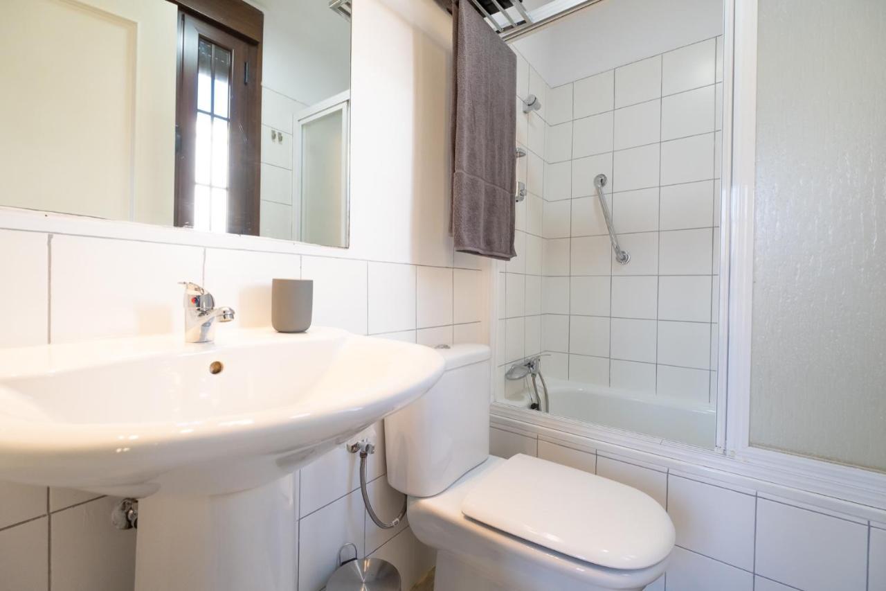 Apartament Triana Penthouse Sewilla Zewnętrze zdjęcie
